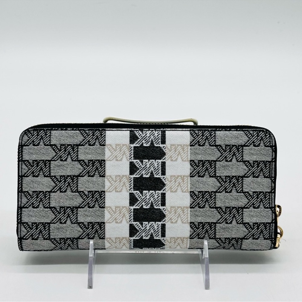 Michael Kors Large Continental Wallet Wristlet Black/White - Picture 4 of 10
